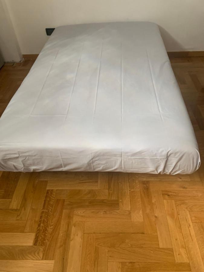 New Luxury Apartment, Milan City Center ภายนอก รูปภาพ