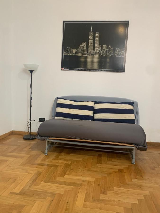 New Luxury Apartment, Milan City Center ภายนอก รูปภาพ